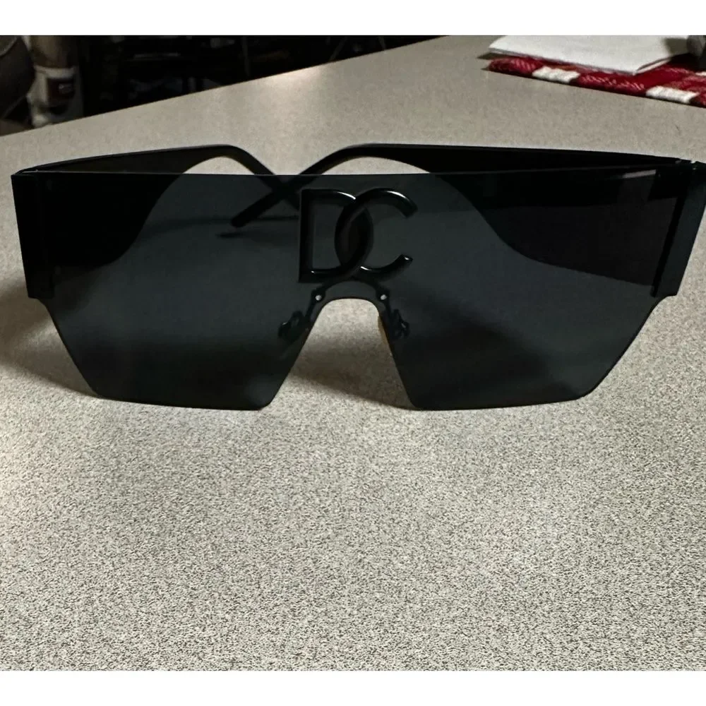 DC Black Shield Visor Sunglasses